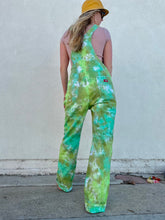 Load image into Gallery viewer, Lime Feelin' NOiiCE